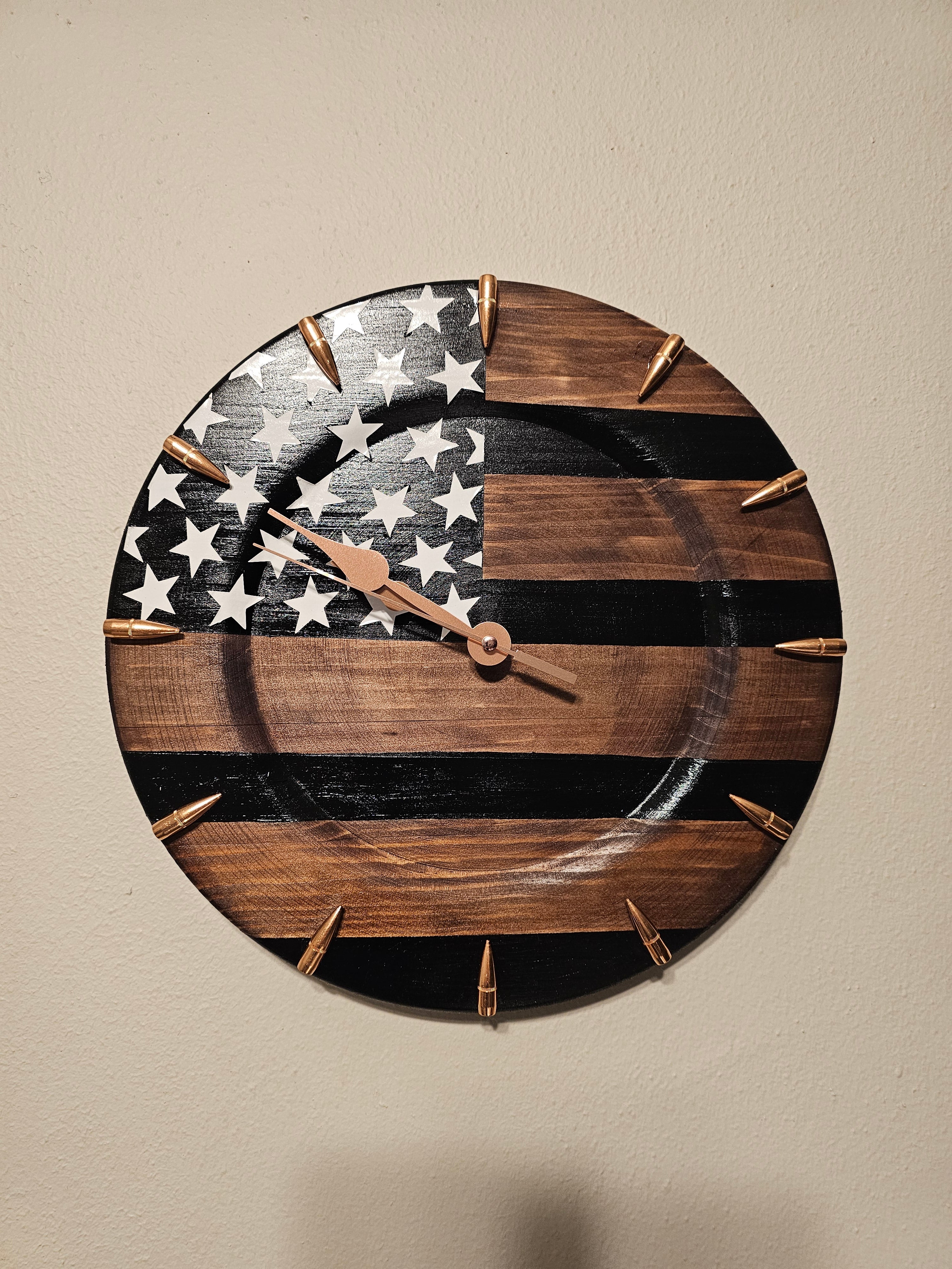 BLACK STARS AND STRIPS BULLET CLOCK